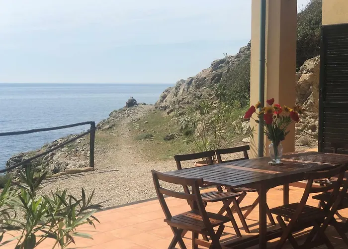Isola D'elba In Barca, A Un Tuffo Dal Mare Ferienhaus *