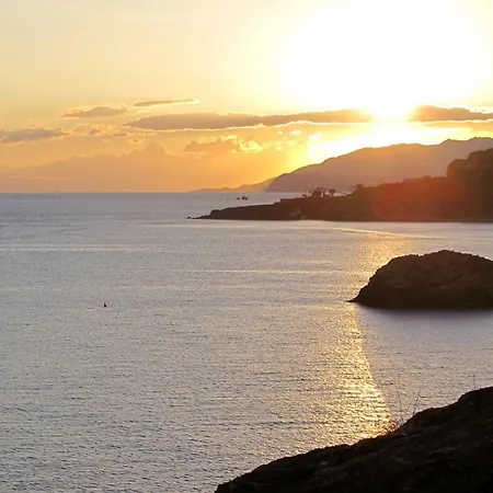 Isola D'elba In Barca, A Un Tuffo Dal Mare 別荘